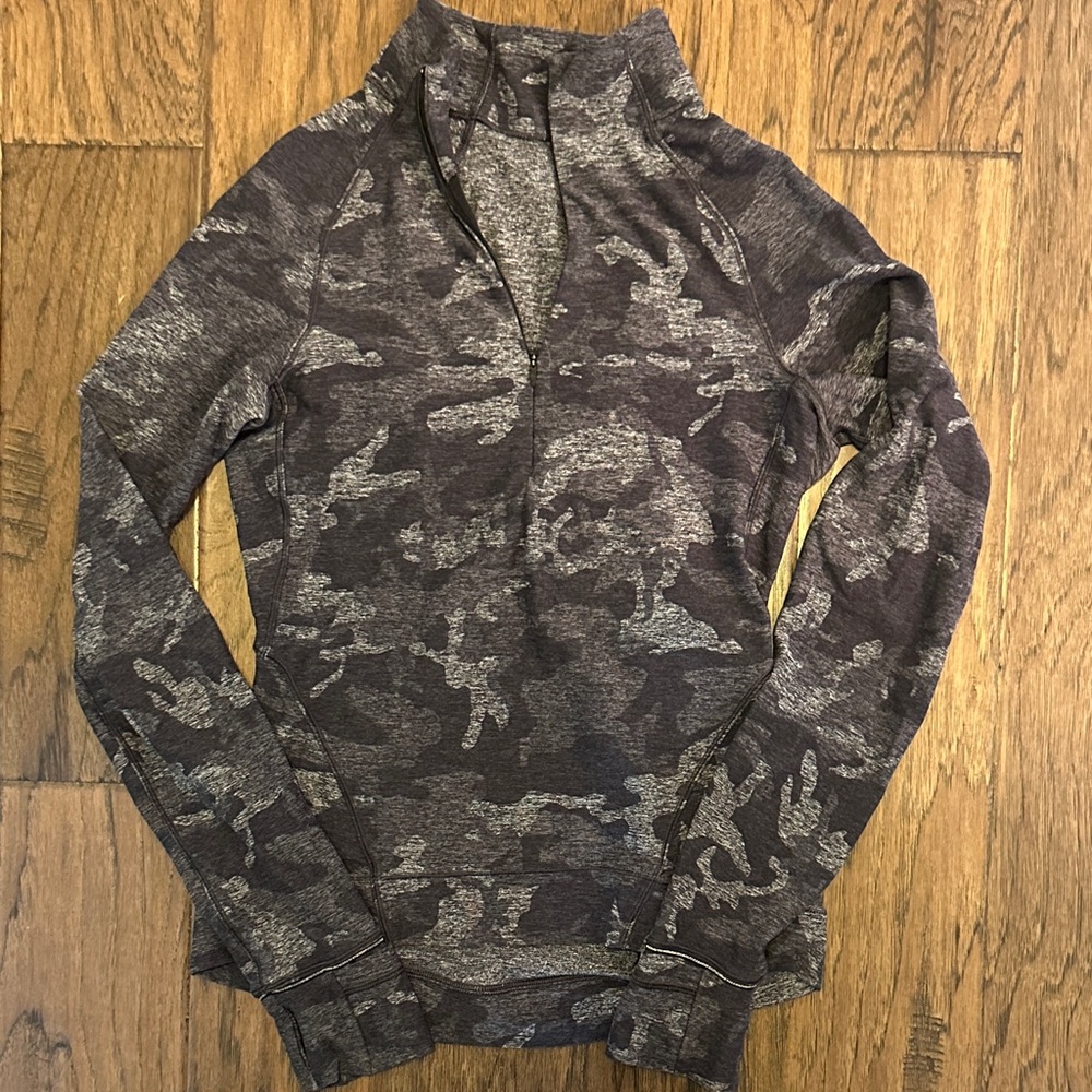 lululemon Gray Camo quarter zip size 2